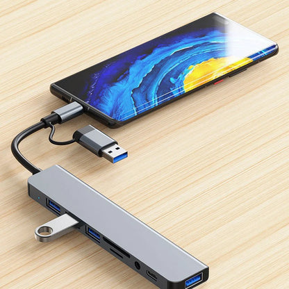 USB-C Hub Docking Station